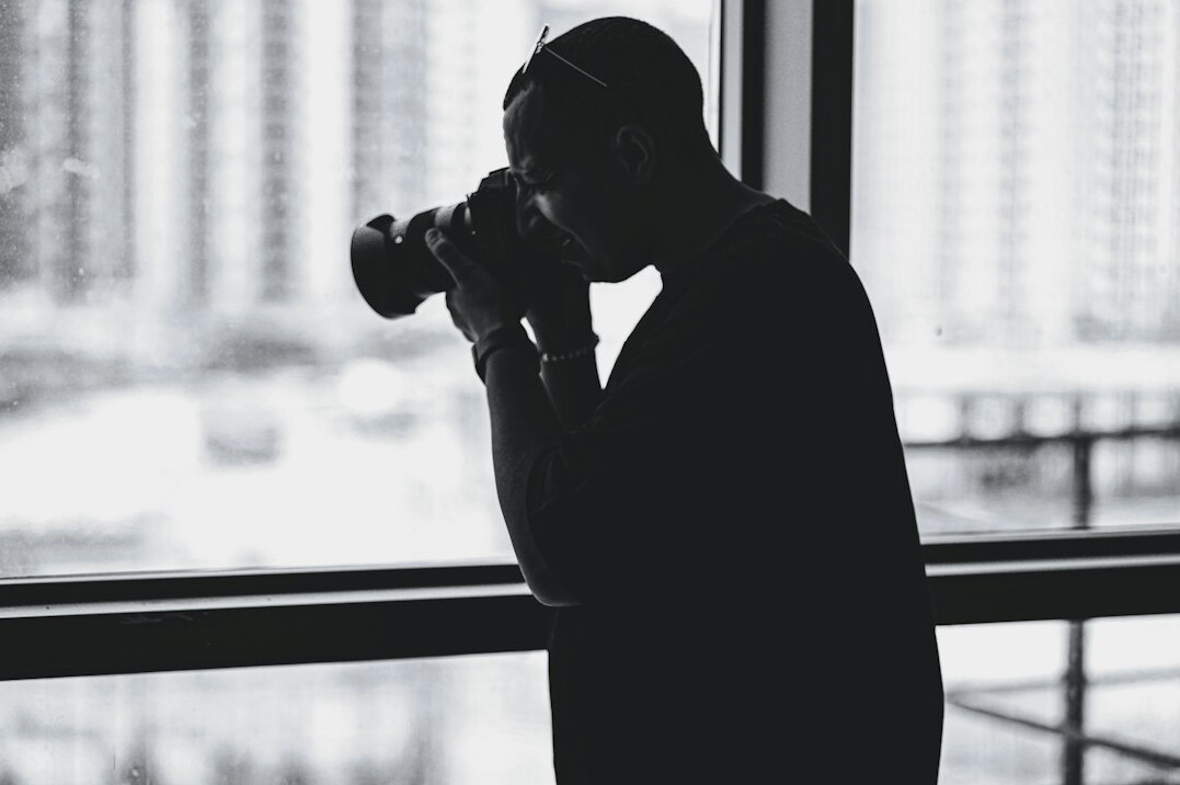 private investigator protecting rights